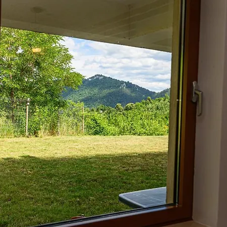 Apartment Uno- All Seasons With Garden View Brasov